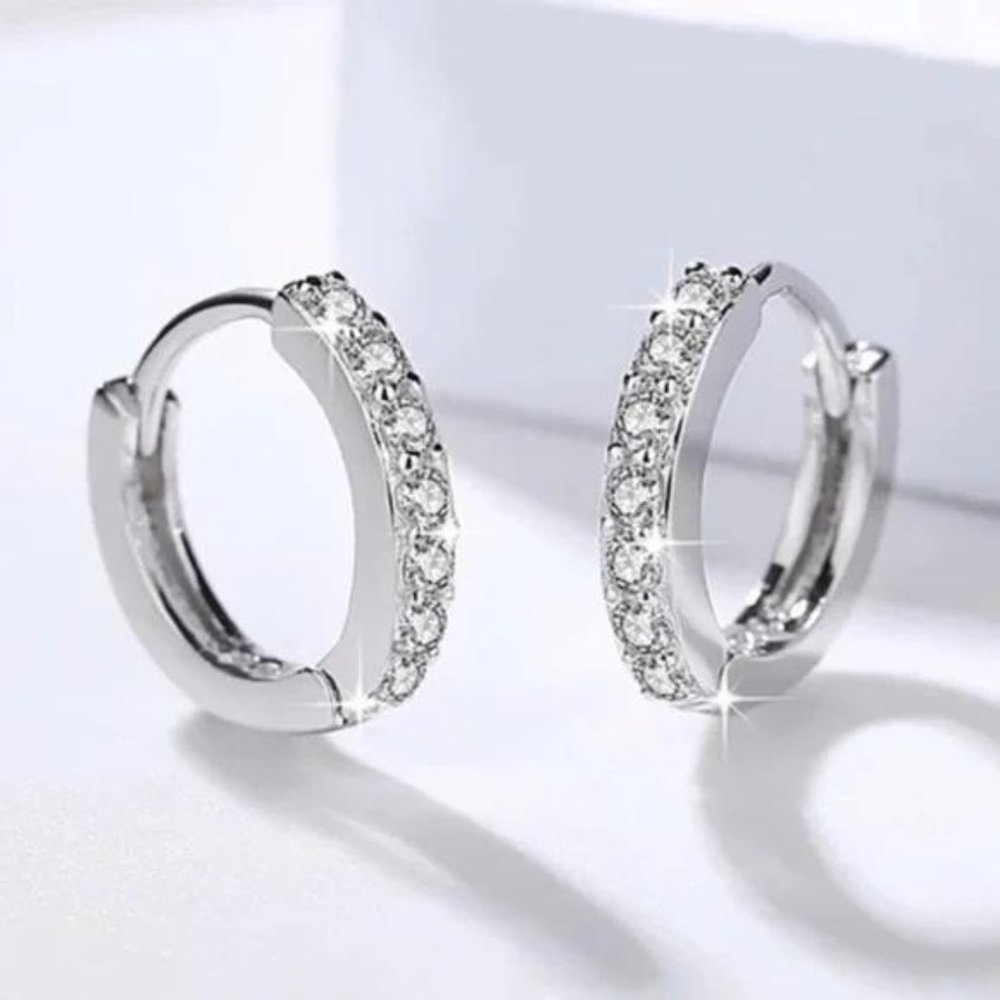 NEW 925 STERLING SILVER HOOP DIAMOND EARRINGS, NICE EARRINGS, CUTE EARRINGS - Picture 5 of 5